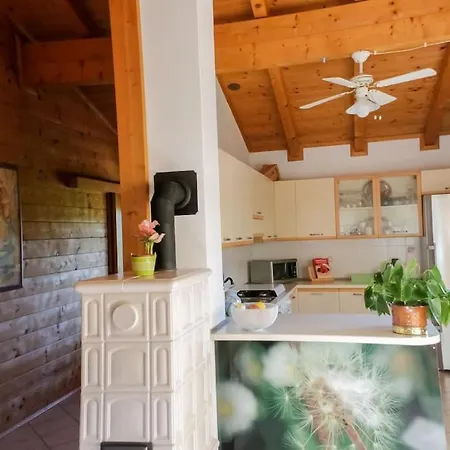 Dolomitiwoodyhouse Limana