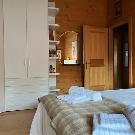 Dolomitiwoodyhouse בית נופש *
